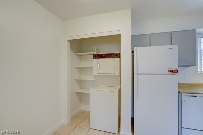 Foto del edificio - 3536 Rio Robles Dr