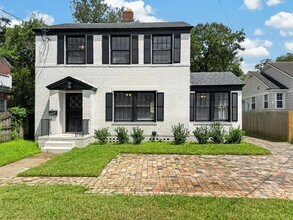 Building Photo - 1651-1653 Flagler Ave