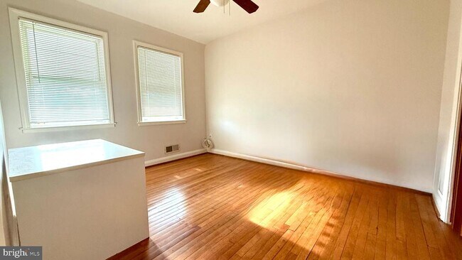 Foto del edificio - 1717 Northview Rd