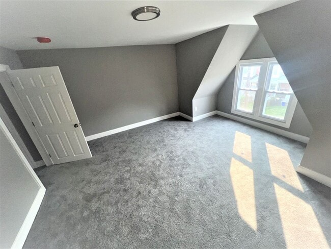 Building Photo - Brand New 5 Bedroom Modern Renovation with...