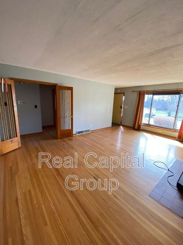 Building Photo - 3518 Ontario Ave