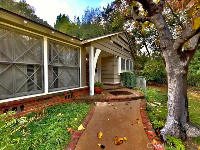 Building Photo - 3167 Laurel Canyon Blvd