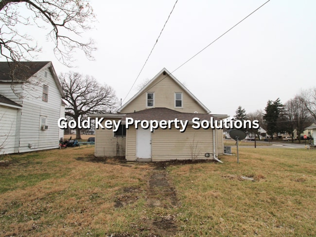 Foto del edificio - 4 BR 1.5 BA House with Central Air and Covered Porch (SECTION 8 APPROVED)