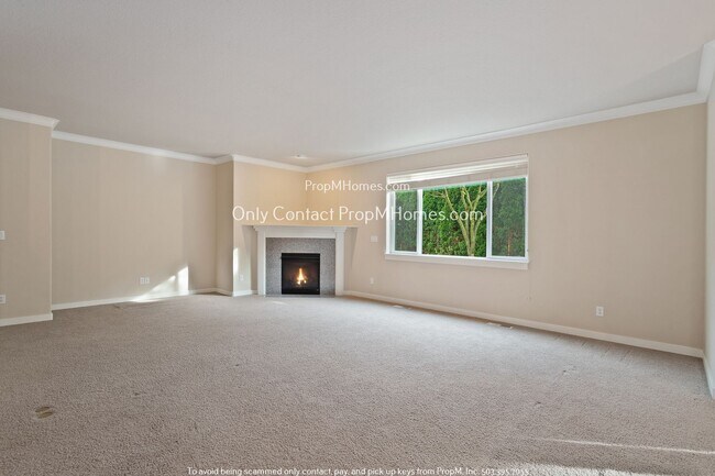 Foto del edificio - Luxurious Living with Ample Space and Mode...