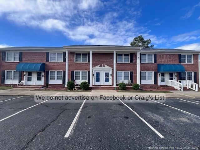 Foto principal - 6475 Yadkin Rd