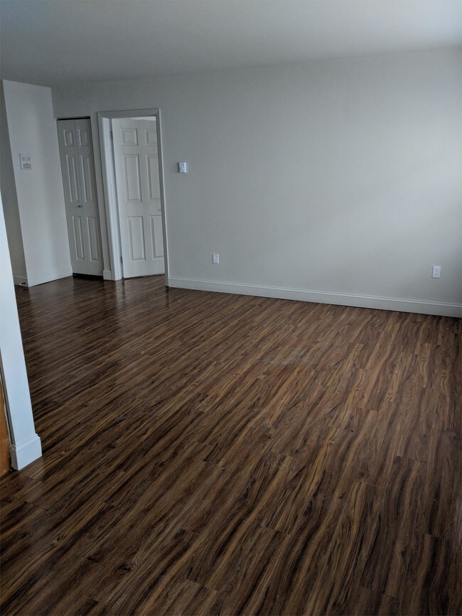 Foto del edificio - 267-267 Ellsworth St