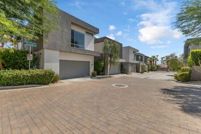 Foto del edificio - 350 Goleta Way