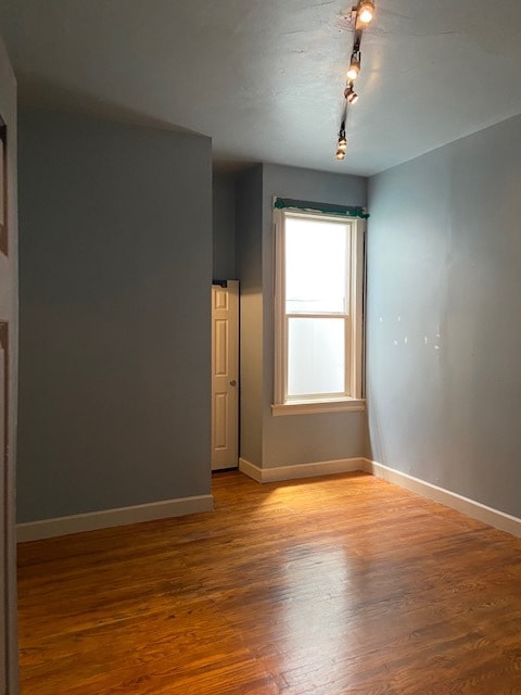 flat br 2 - 834 Alabama St