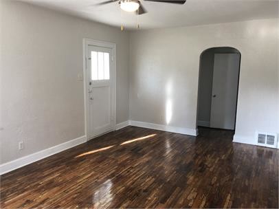 Foto del edificio - 1700 Bloomfield Rd