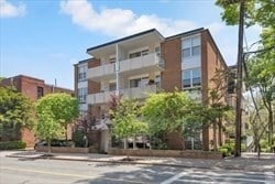 Primary Photo - 100 Marion St