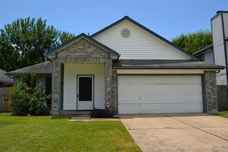 Building Photo - 2739 Blue Mist Dr
