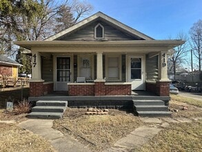 Building Photo - 419 S Arlington Ave