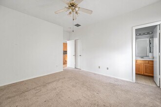 Building Photo - 6162 Settlers Lake Cir E
