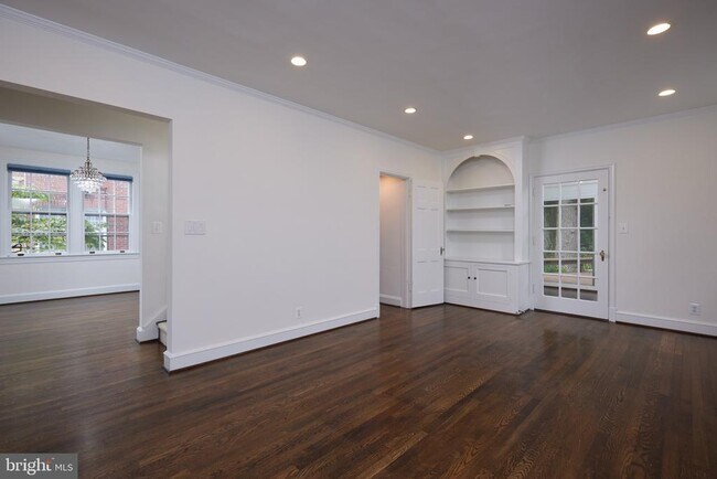 Building Photo - 4206 Leland St
