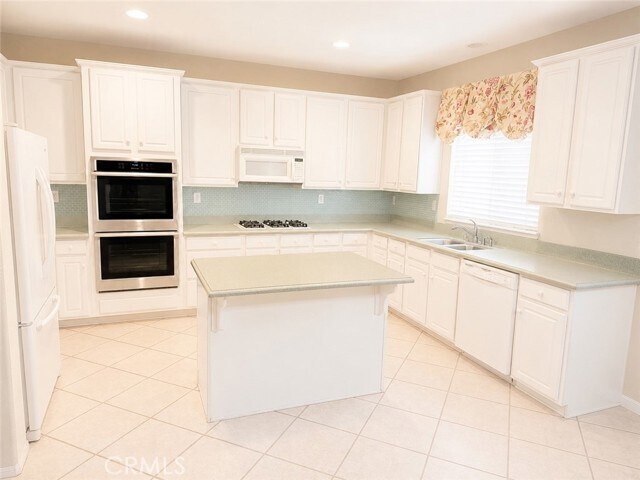 Foto del edificio - 13104 Angeles Trail Way