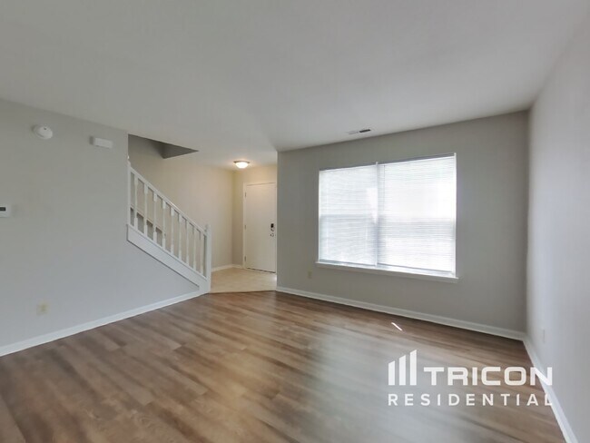Building Photo - 9710 Treyburn Green Way