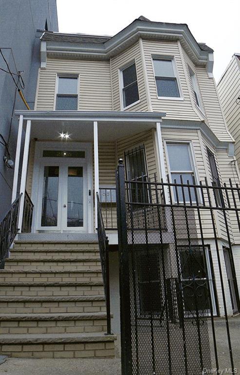Primary Photo - 2636 Decatur Ave