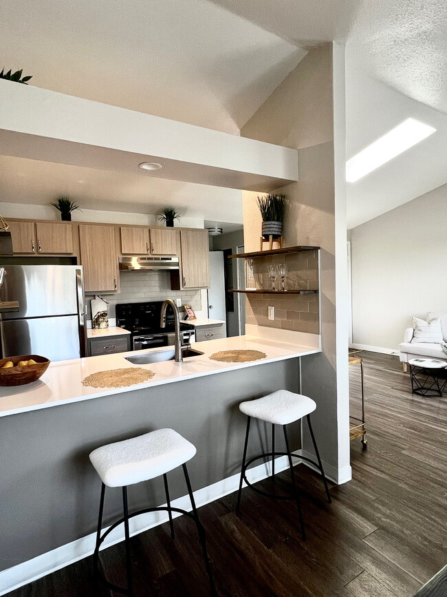 Restaurante 1x1S - Bull Mountain