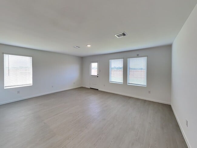 Building Photo - 441 Texas Pecan Dr