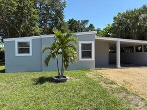 Building Photo - 1608 NW 11th St