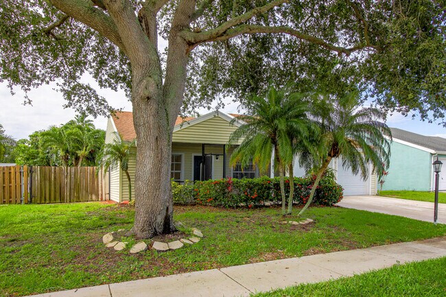 Building Photo - 7870 Blackwood Ln