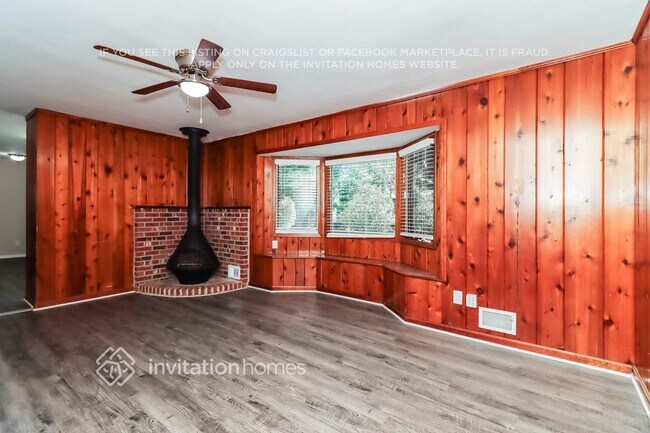 Foto del edificio - 4187 Castle Pines Ct