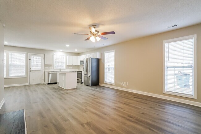 Building Photo - 5644 Tealbrook Dr