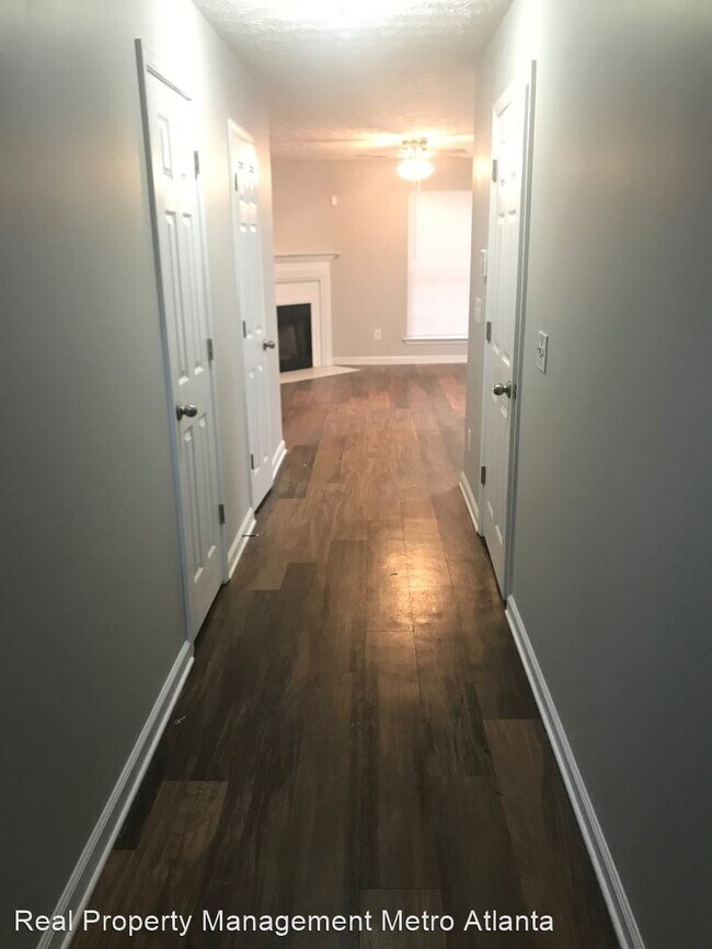 Building Photo - 3 br, 2.5 bath House - 218 Matthew Lane