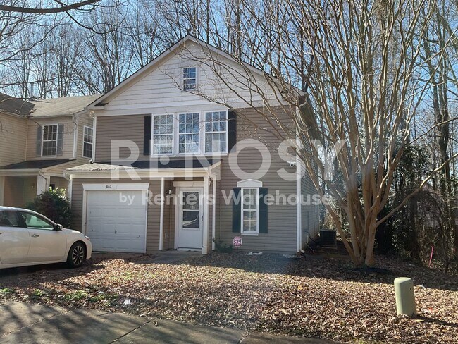 Building Photo - Beautifully remodeled 3-bed, 2.5-bath home