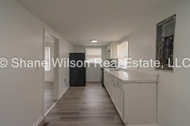 Foto del edificio - 3211 Curtis St