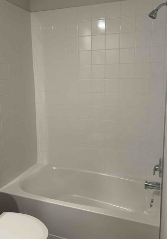 Building Photo - 86 Dumsford St