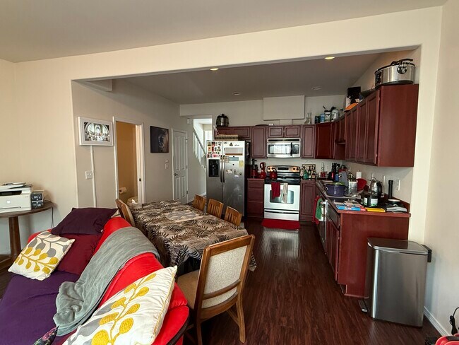 Living Room 03 - 4586 Campbell Park Loop