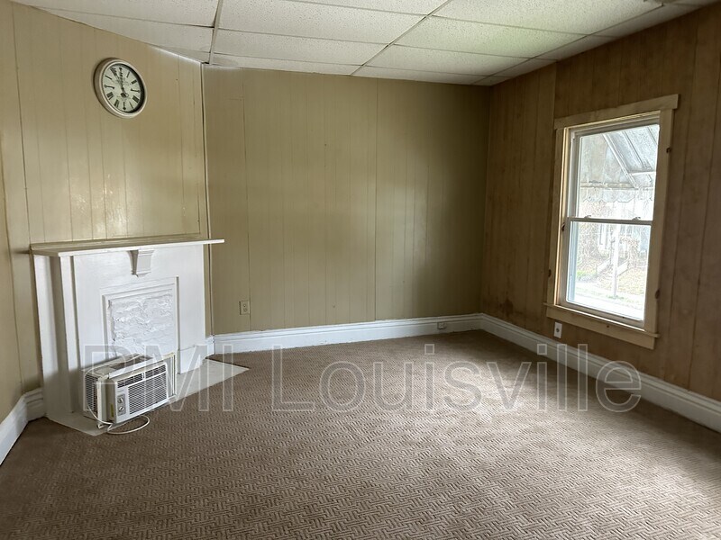 1349 Olive St Unit Apt 2, Louisville, KY 40211 Condo for Rent in