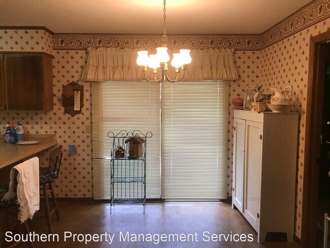 Foto del edificio - 3 br, 2 bath House - 105 Rabun Ave