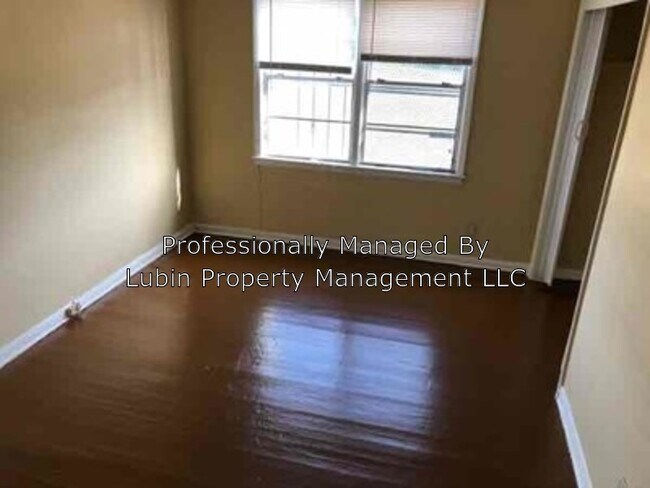 Foto del edificio - 613 Exchange Ave