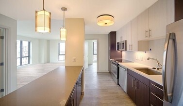 Building Photo - 1 Canal St