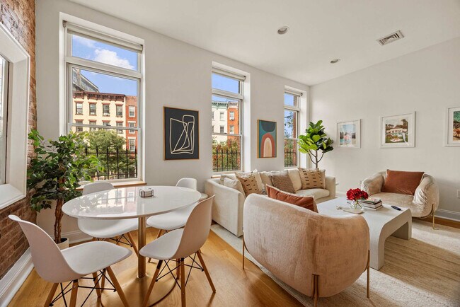 Foto del edificio - 140 Broadway-SI ID1627174P