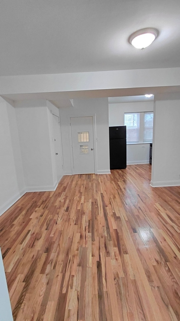 Building Photo - 1101 N Avers Ave