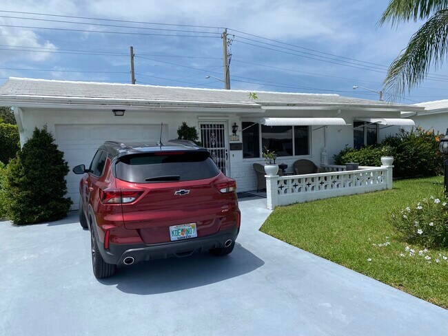Foto del edificio - 1101 Leisure Ln