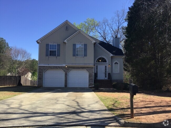 Building Photo - 952 Crest Ridge Dr SW