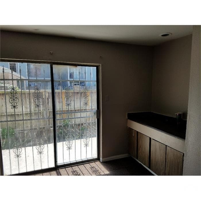 Building Photo - 12270 Wild Pine Dr