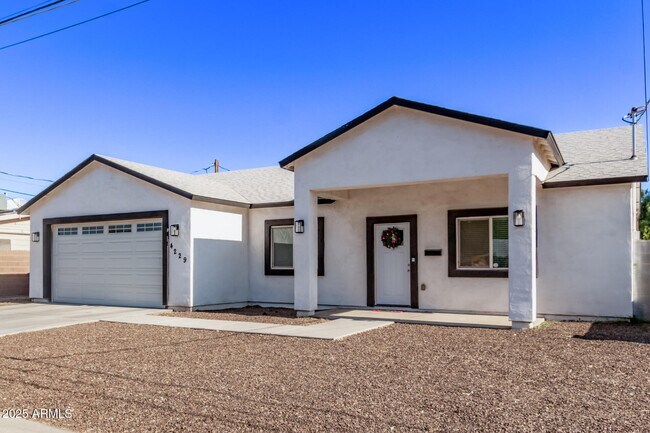 Foto del edificio - 4229 N 32nd Ave