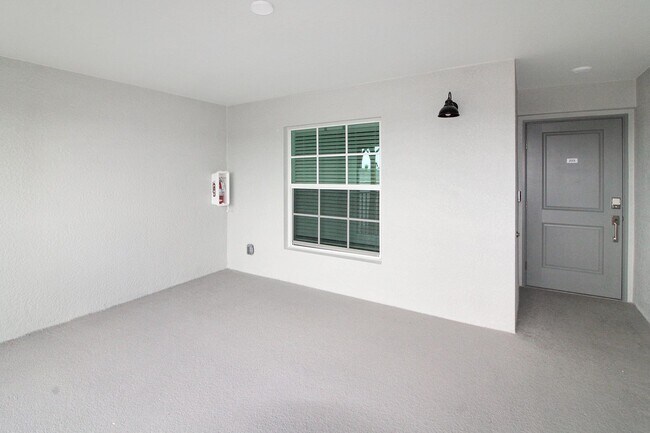 Foto del edificio - Wellen Park Golf and Country Club Annual Condo for Rent