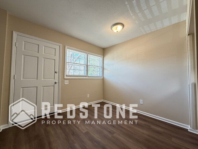 Building Photo - 1509 Edith St