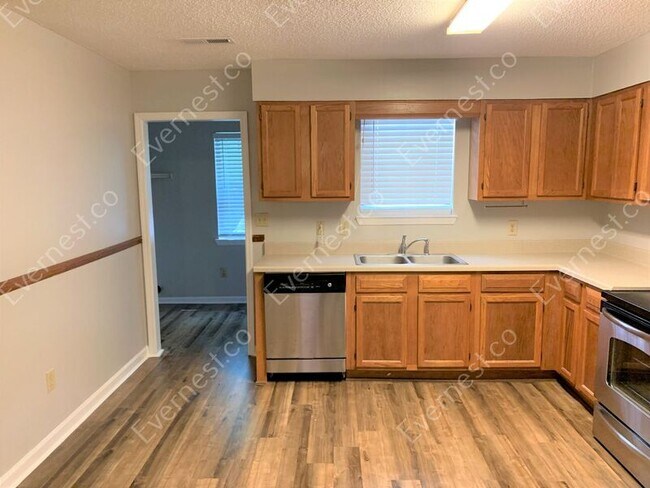 Foto del edificio - 1249 Magnolia Pl