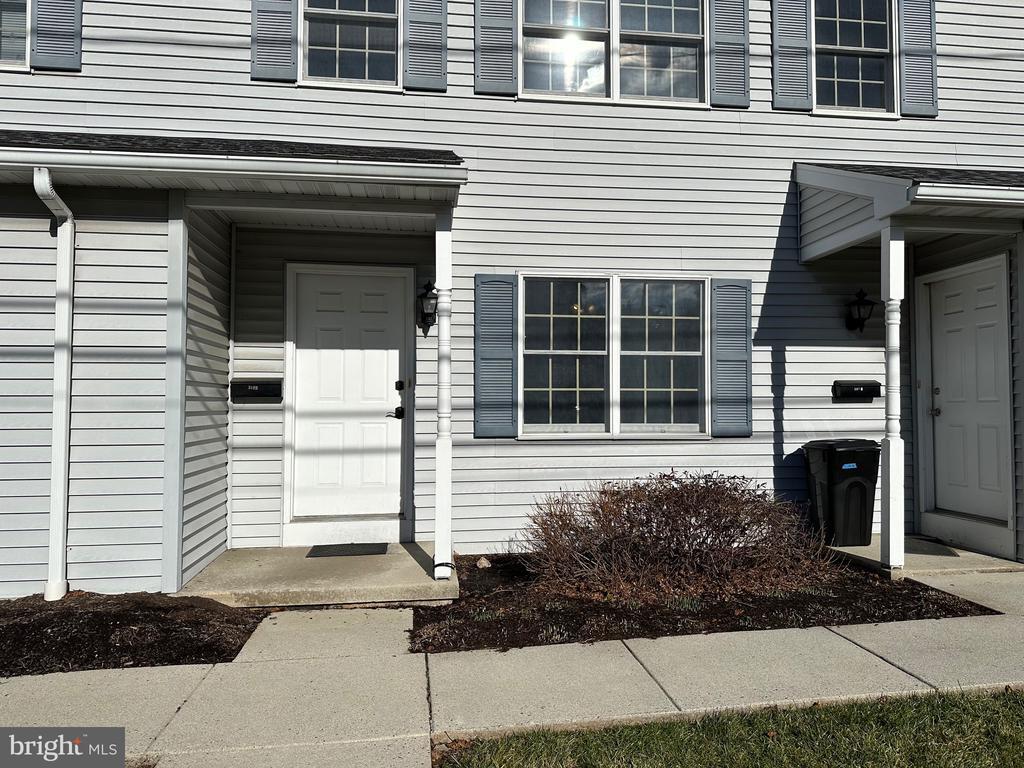 101 Washington St, Shillington, PA 19607 Room for Rent in Shillington