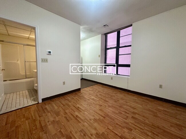 Building Photo - 81 Essex St