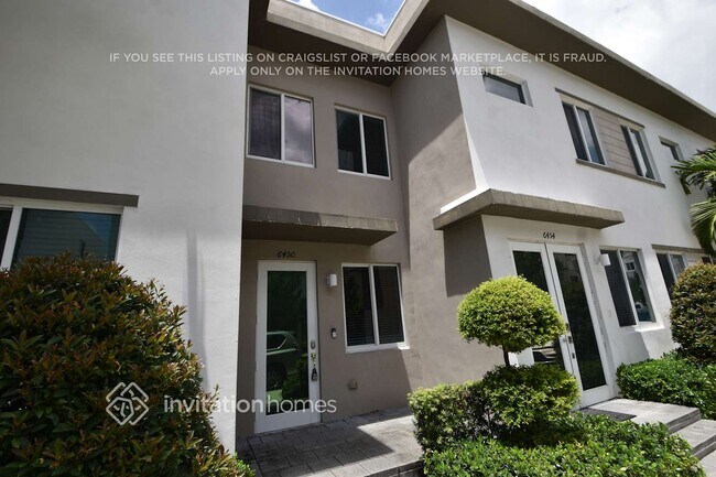 Building Photo - 6450 NW 103rd Pl