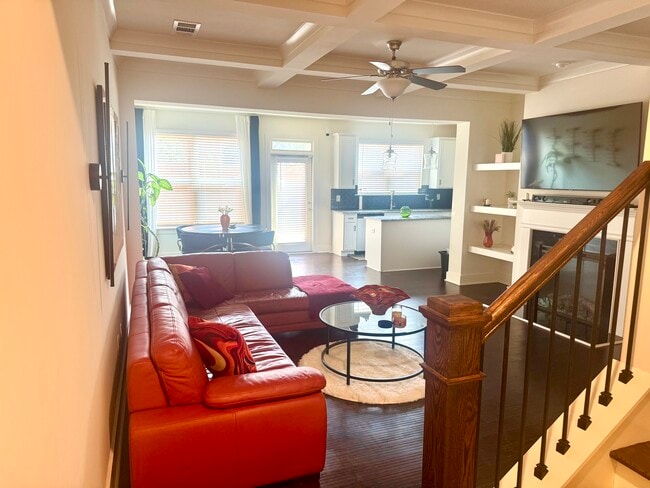 Sala de estar - 5371 Radford Loop