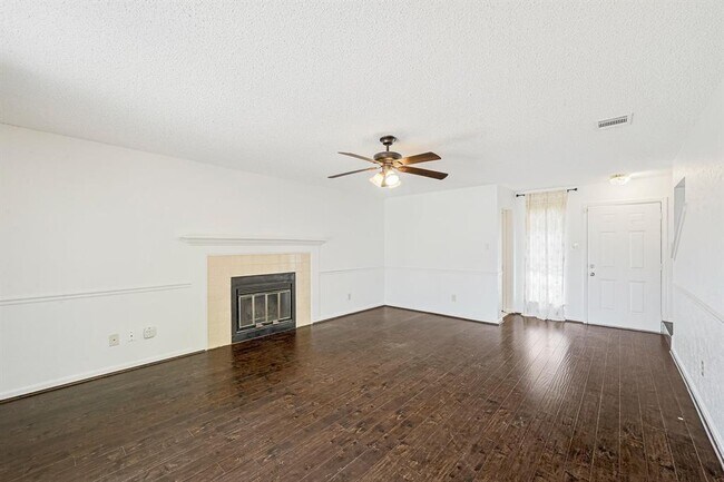 Building Photo - 1608 Morning Quail Dr